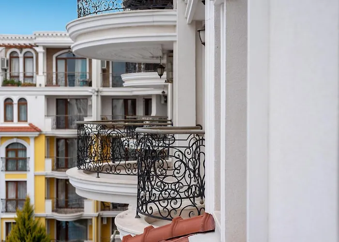 Aparthotel Harmony - Monte Carlo 4*