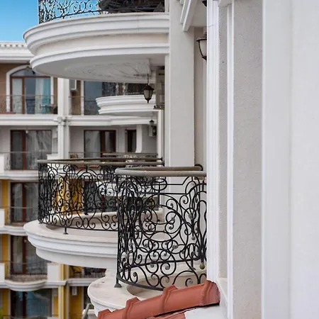 Aparthotel Harmony - Monte Carlo 4*