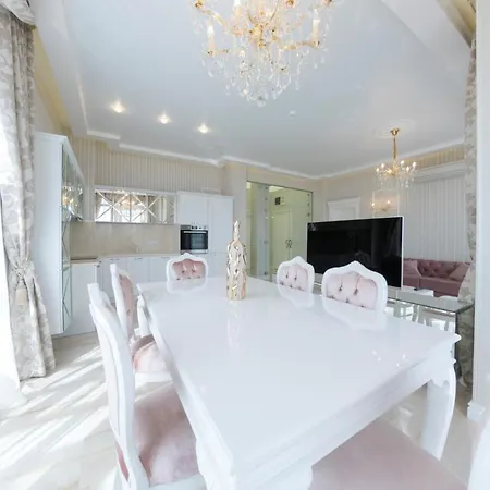 Harmony - Monte Carlo 4* サニービーチ