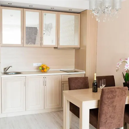 Harmony - Monte Carlo 4*