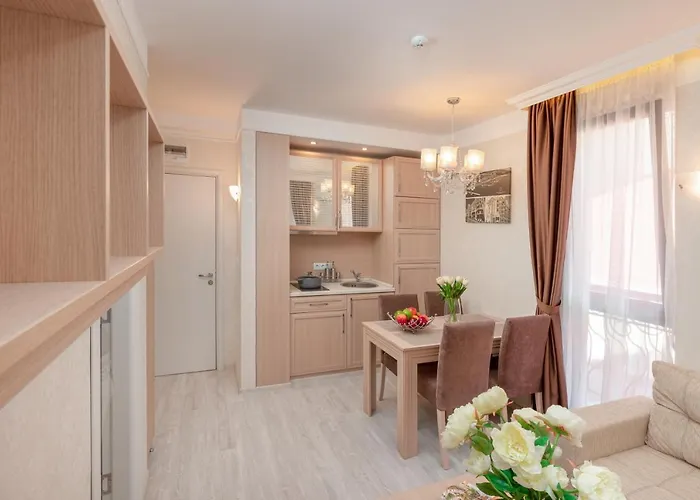 Apart Otel Harmony - Monte Carlo 4*